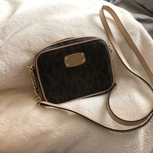 Michael Kors crossbody